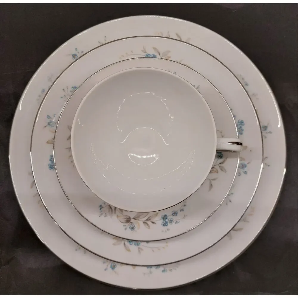 Vintage Fine China of Japan Forget Me Not 4 Pc Setting Teacup Saucer Plates Set